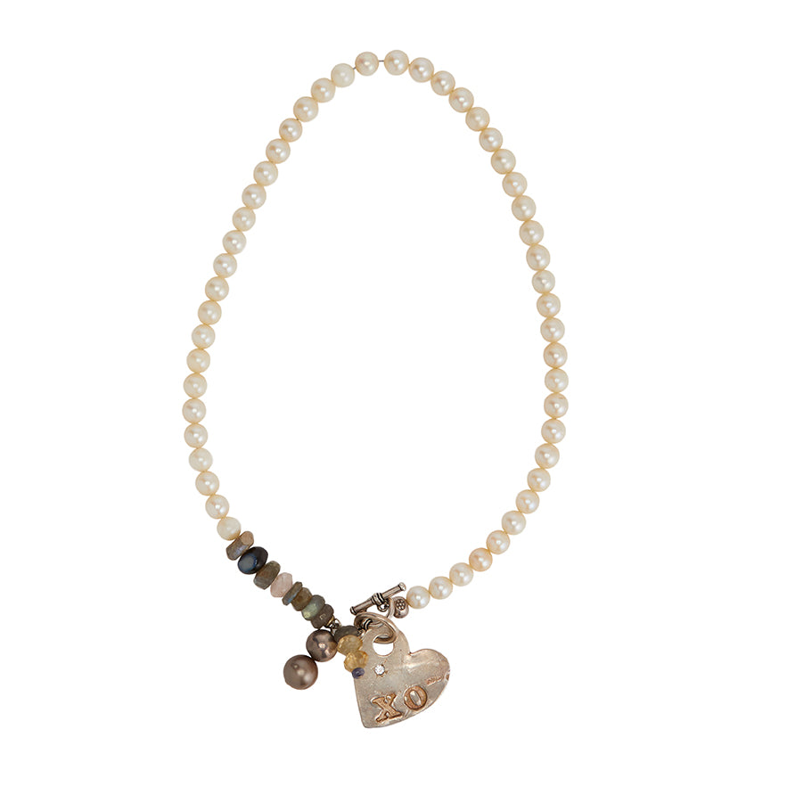 Pearl XO Heart
