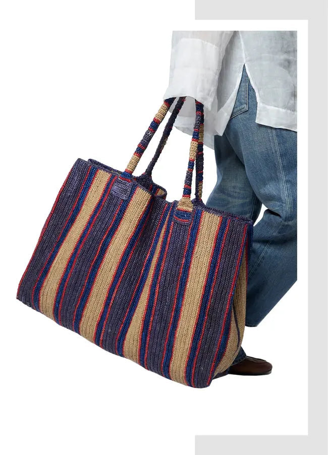 Weekender Raffia Bag