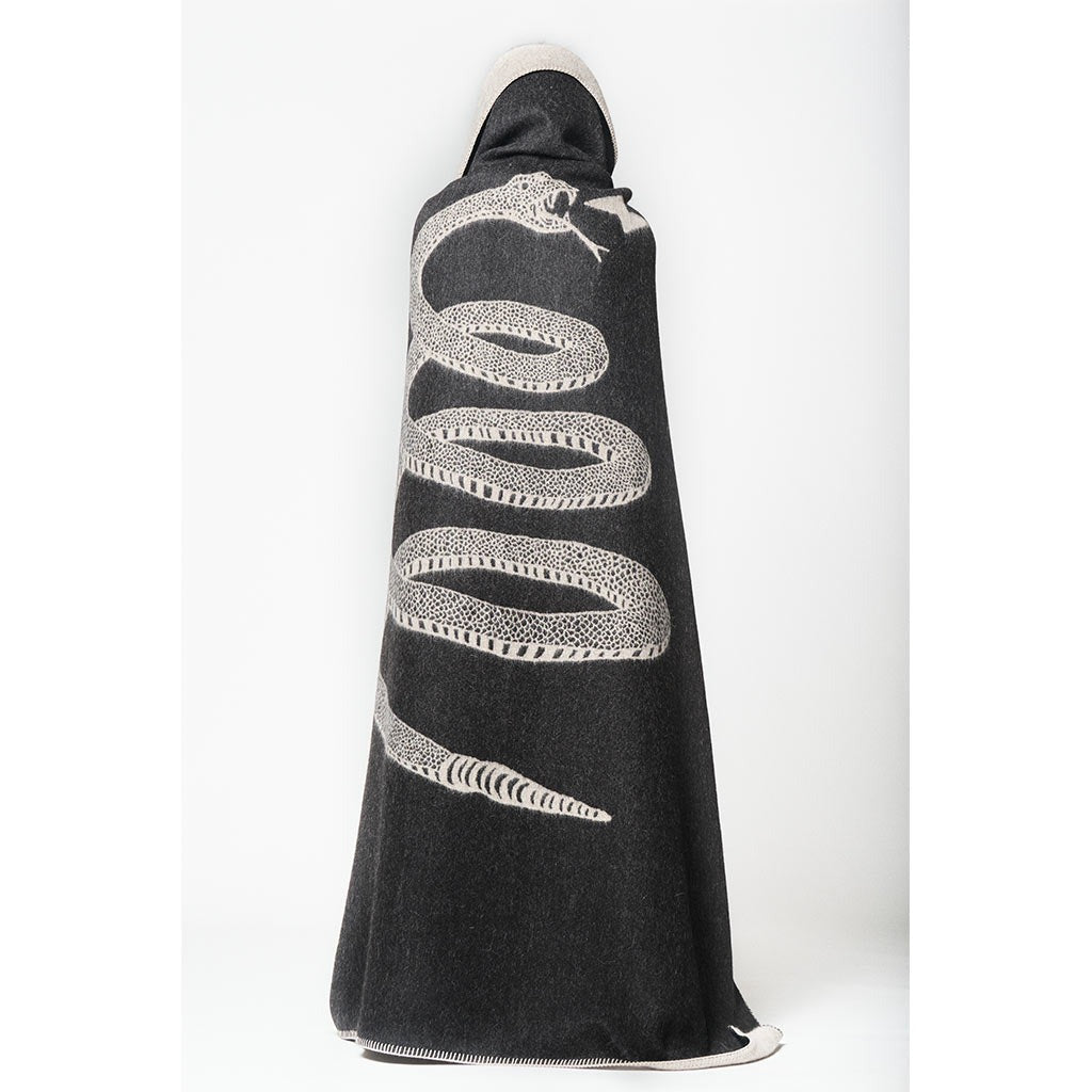 Reversible Throw