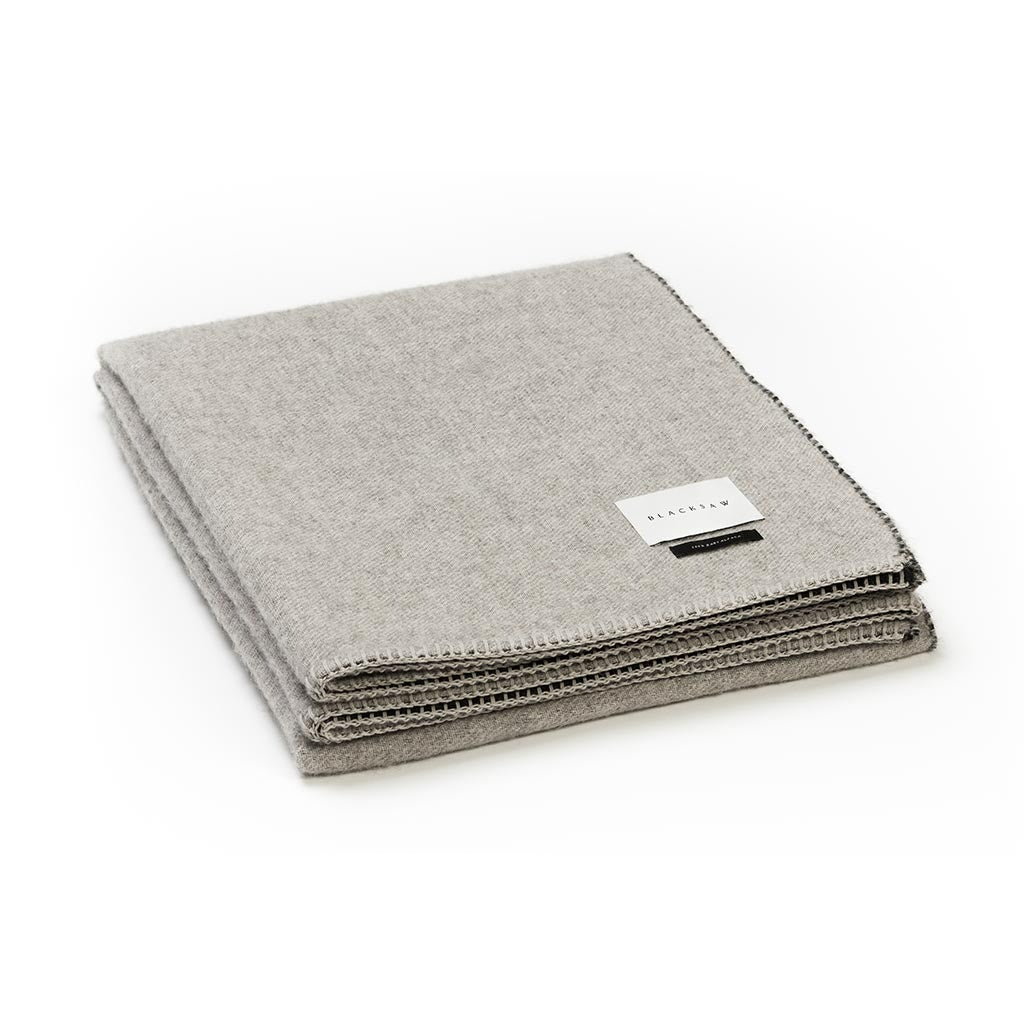 Reversible Throw